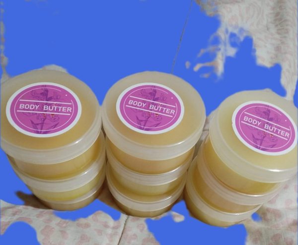 10X TUMERIC GLOW VASELINE BUTTER